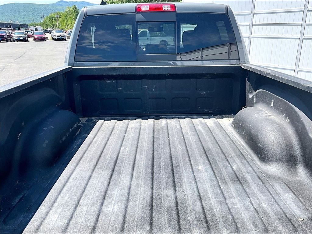 Used 2022 Ceramic Gray Clearcoat Ram Warlock image 29