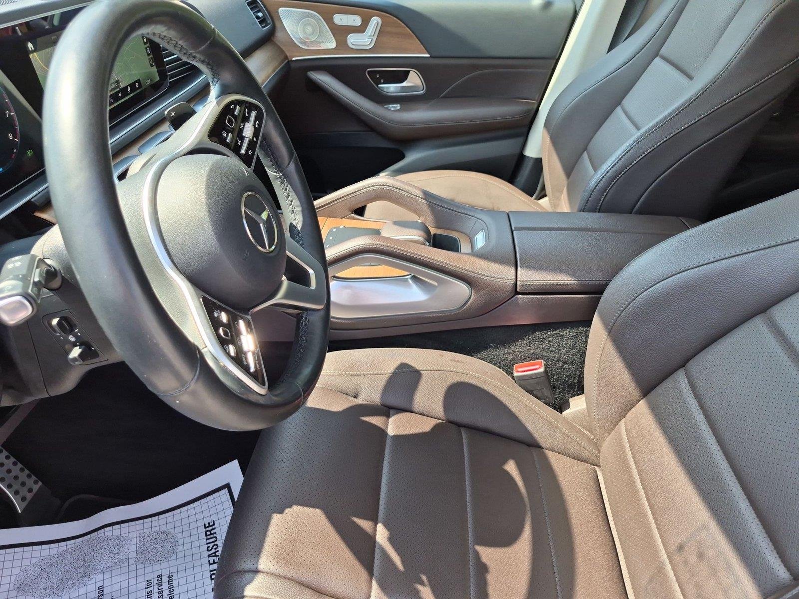 Used 2022 MANUFAKTUR Diamond White Bright Mercedes-Benz GLE 350 image 18