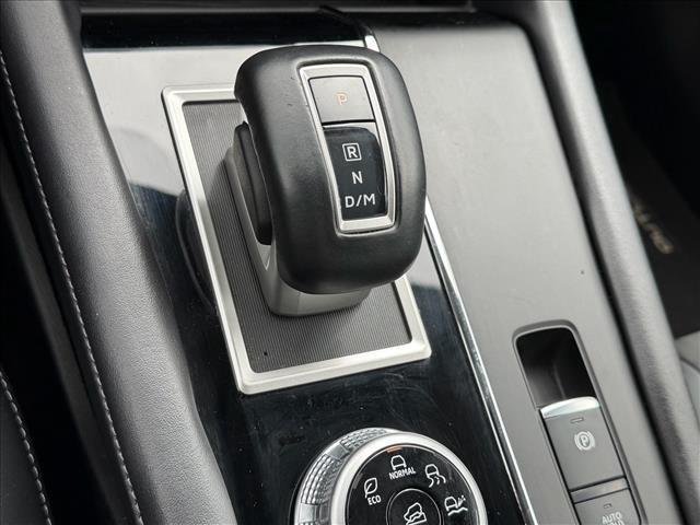 Used 2024 Mercury Gray Metallic Mitsubishi SE image 22