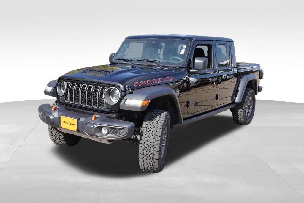 Certified Used 2026 Black Clearcoat Jeep Mojave image 11