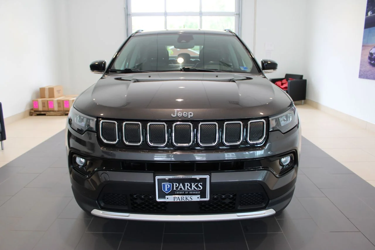 Certified Used 2022 Gray Jeep Limited image 13