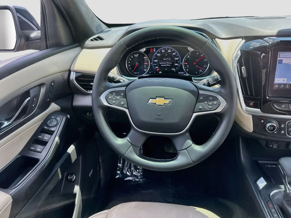 Used 2023 Black Chevrolet Premier image 24