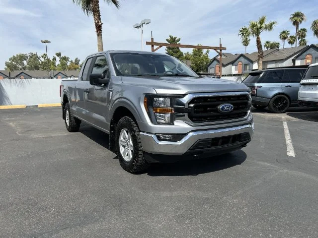 Used 2023 Silver Ford  image 1