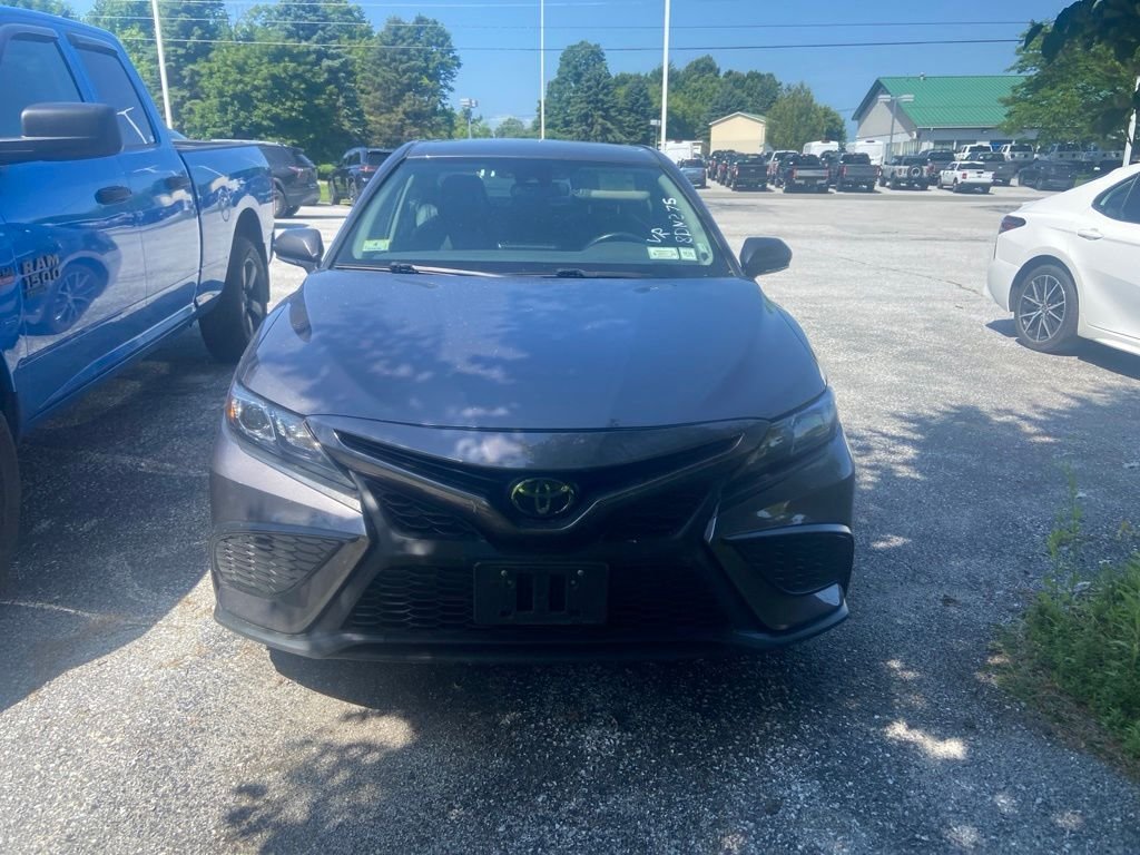 Used 2023 Predawn Gray Mica Toyota SE image 2