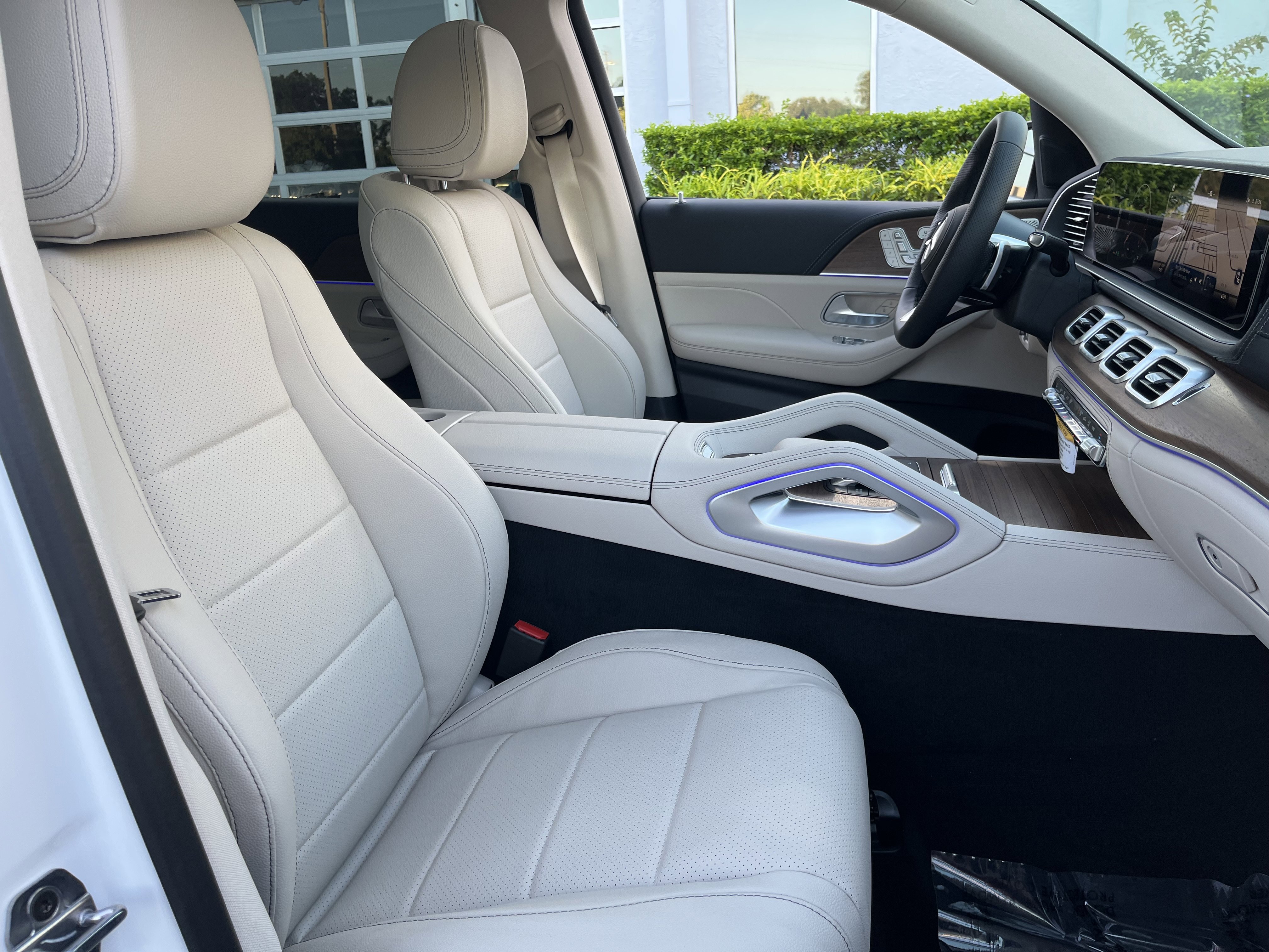New 2026 Polar White Mercedes-Benz GLS 450 image 22