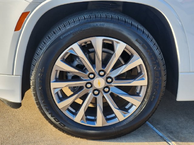 Used 2023 SUMMIT WHITE Chevrolet Premier image 18