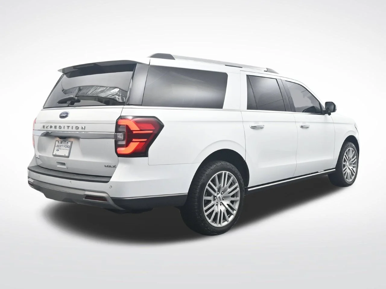Used 2023 Oxford White Ford Limited image 6