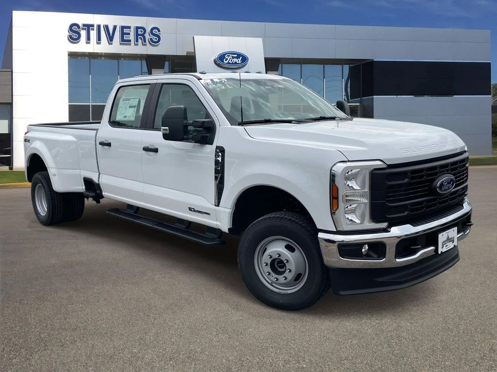 New 2026 White Ford XL image 1