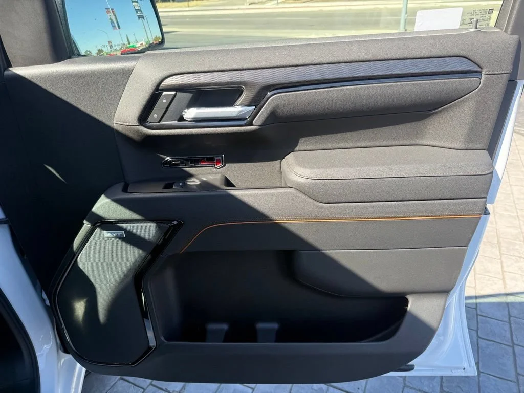 New 2026 Summit White GMC AT4 image 18