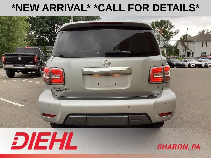 Used 2019 Silver Nissan SL image 6