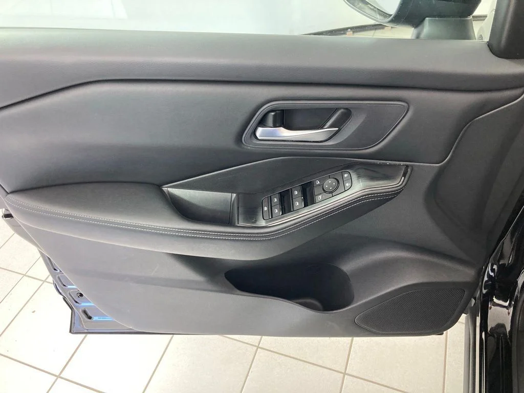 Used 2025 Black Nissan SV image 13