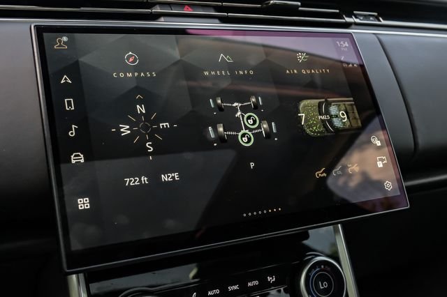 Used 2022 Gray Land Rover First Edition image 40