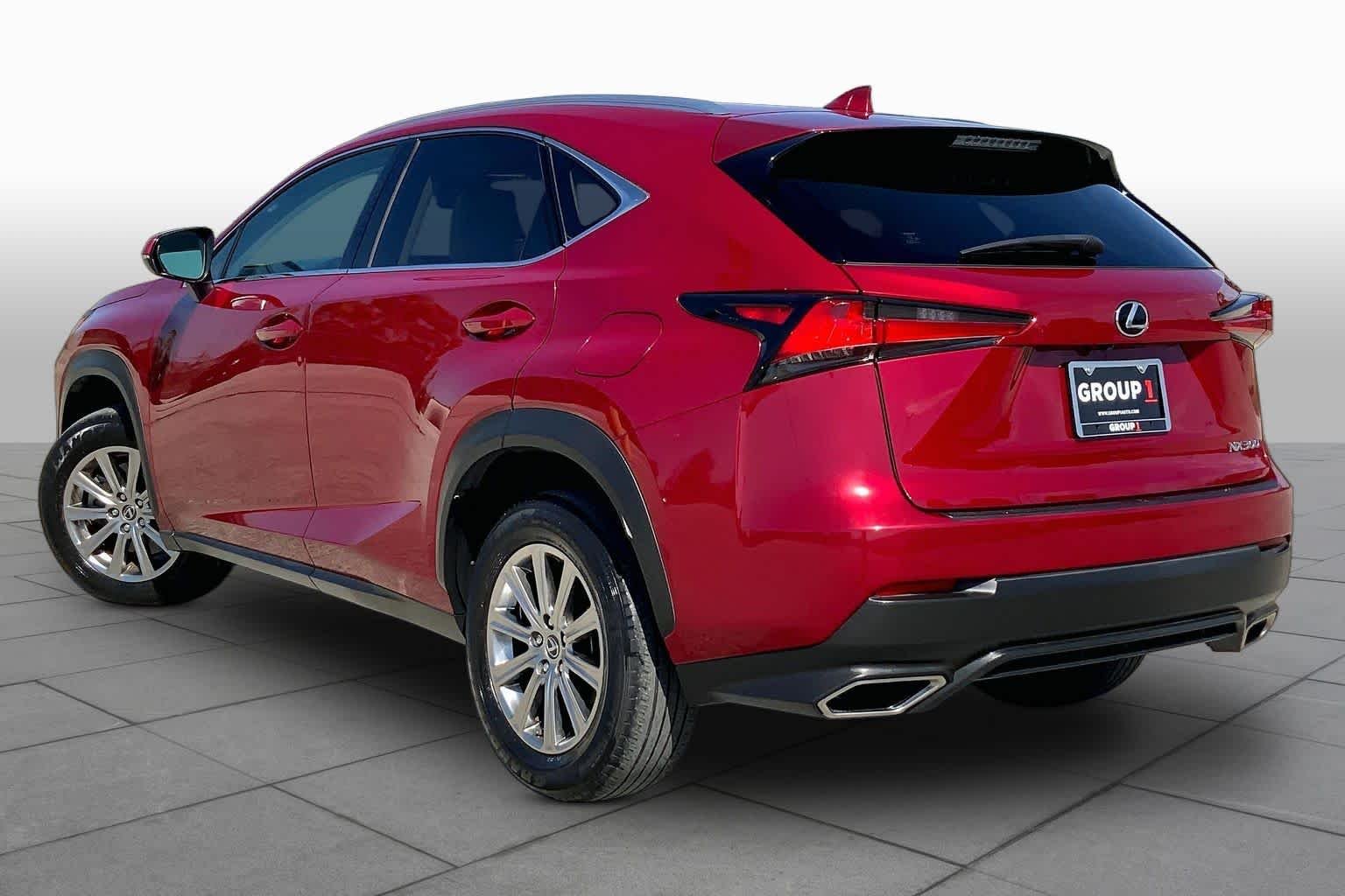 Used 2021 Matador Red Mica Lexus  image 12