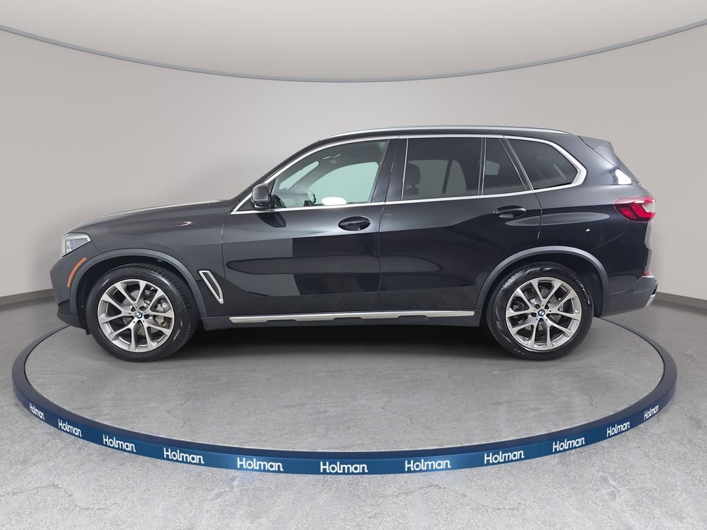 Used 2022 Black Sapphire Metallic BMW xDrive40i image 9