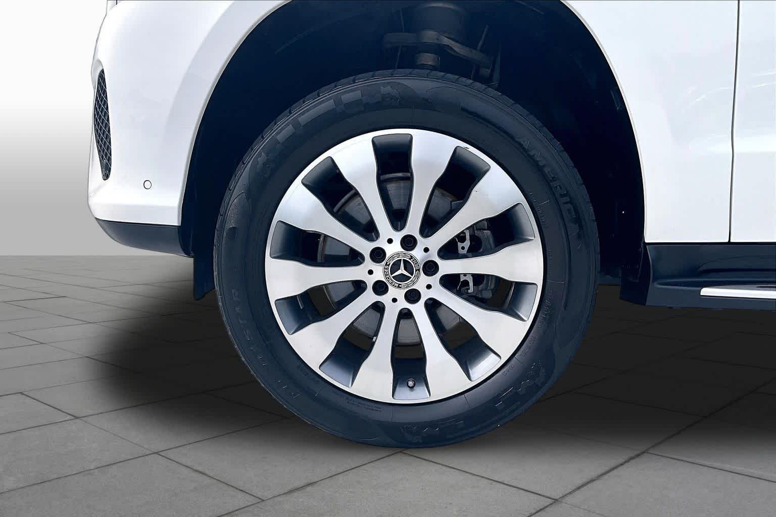 Used 2019 Polar White Mercedes-Benz GLS 450 image 11