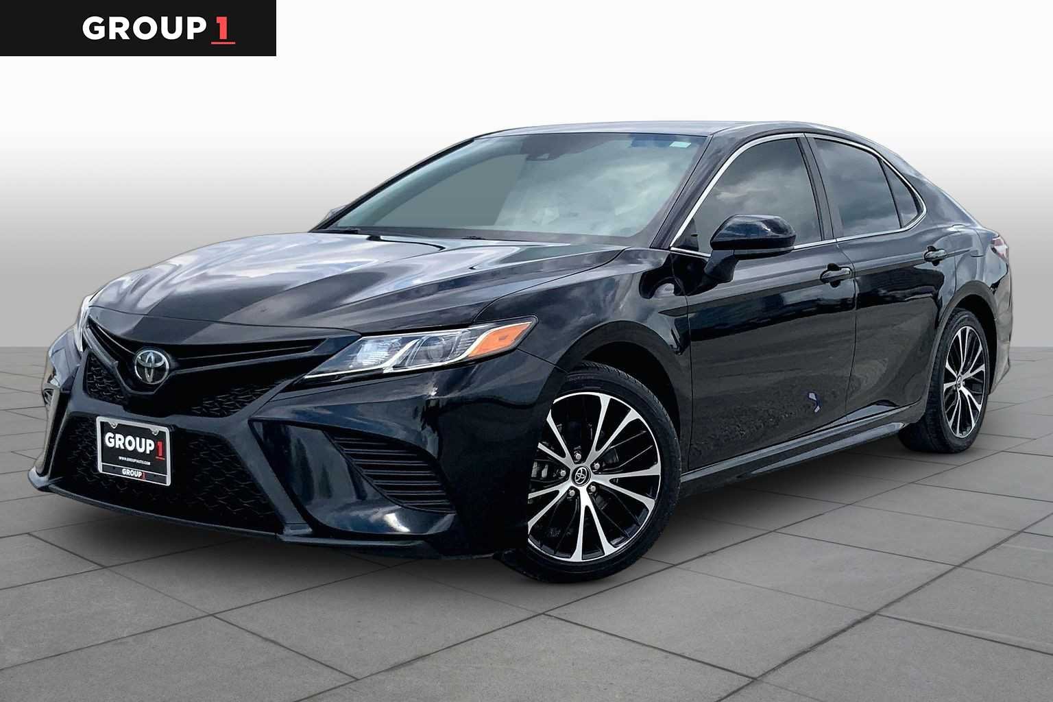 2019 Toyota Camry SE