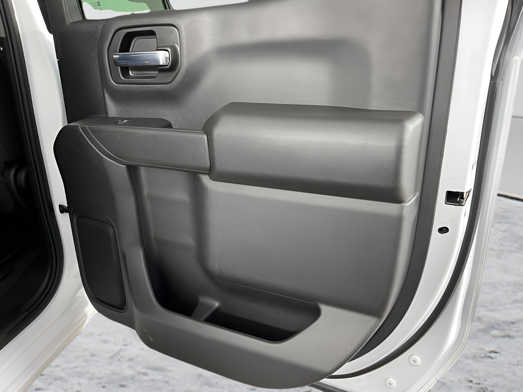 Used 2024  Chevrolet LT image 13