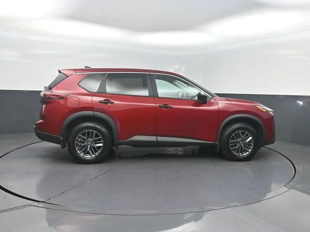 Used 2024 Red Nissan S image 27