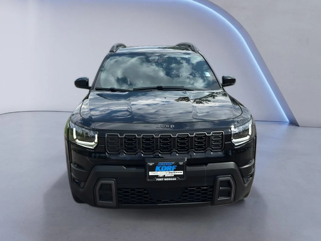 New 2026 Diamond Black Crystal Pearlcoat Jeep Limited image 8
