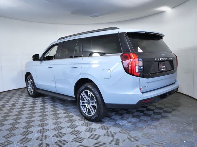 Certified Used 2025 Gray Ford Active image 4