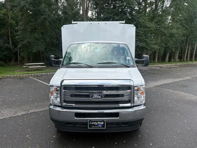 2026 Ford E-Series Cutaway Base - Photo 31