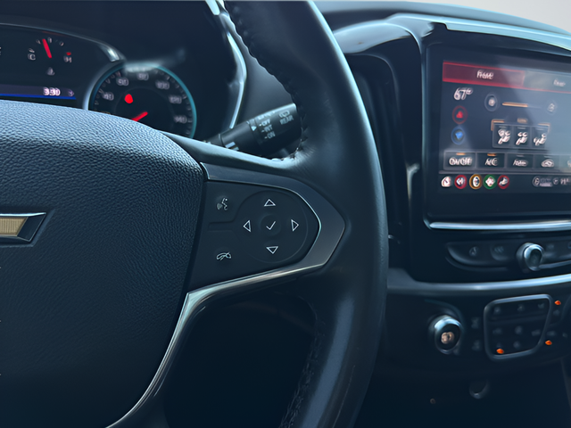 Used 2022 Black Chevrolet LT image 17