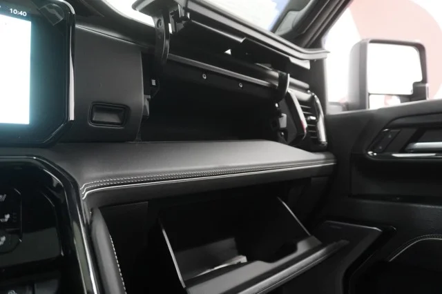 Used 2024 Onyx Black GMC AT4X image 41