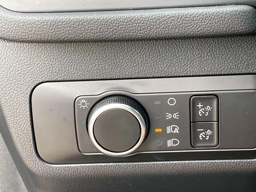 Used 2026 Black Metallic Ford ST-Line image 21