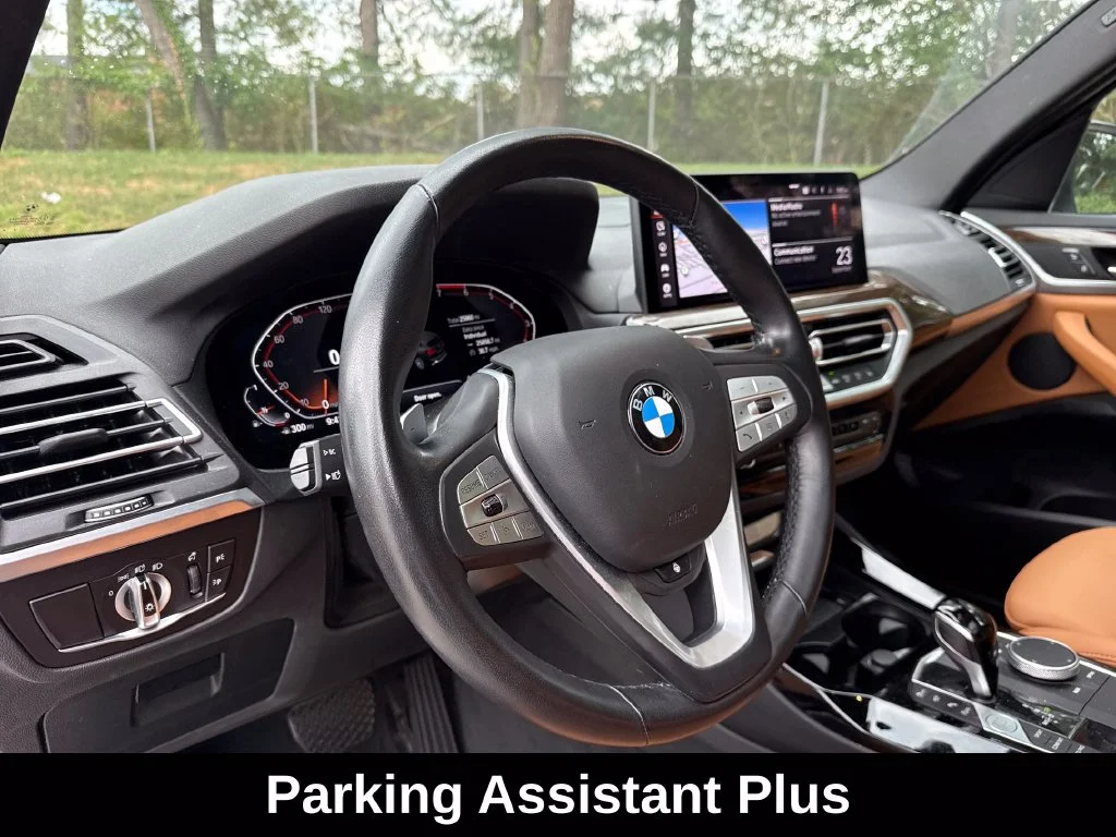 Used 2024 White BMW xDrive30i image 15