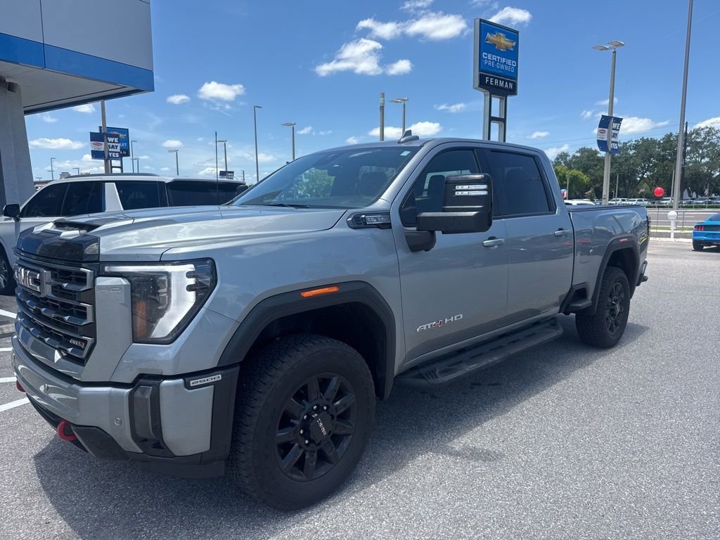 2024 GMC Sierra 4WD Crew Cab Standard Box AT4's photo