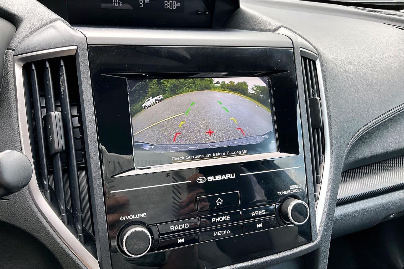 Used 2018 Dark Gray Metallic Subaru Premium image 29