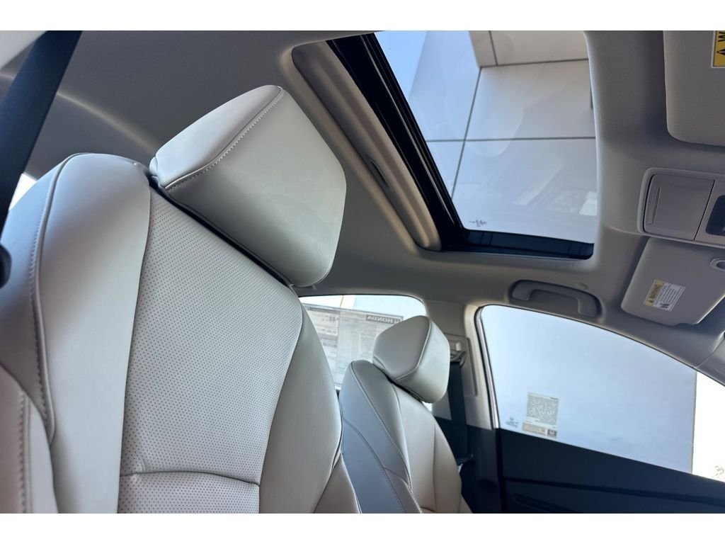 Used 2026 Platinum White Pearl Honda EX-L image 66