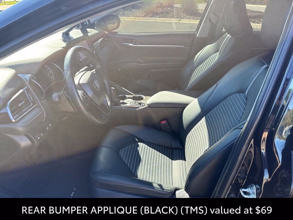 Used 2022 Black Toyota SE image 11