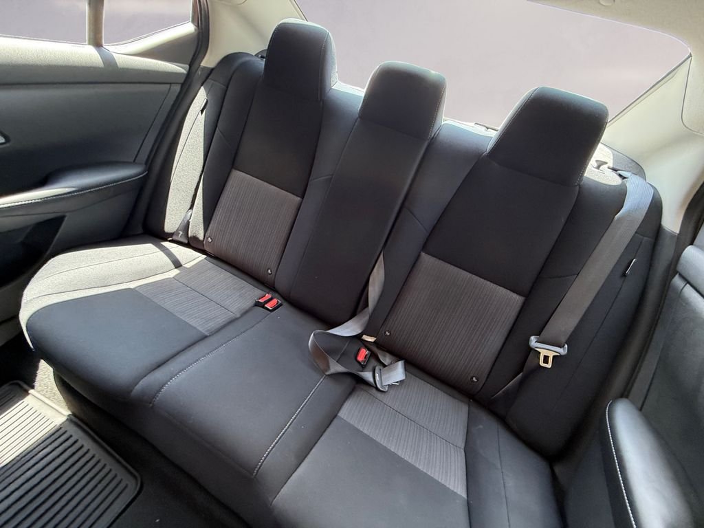 2023 Nissan Sentra SV - Photo 16