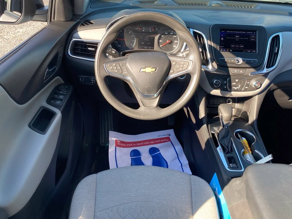 Used 2024 Gray Chevrolet LS image 10