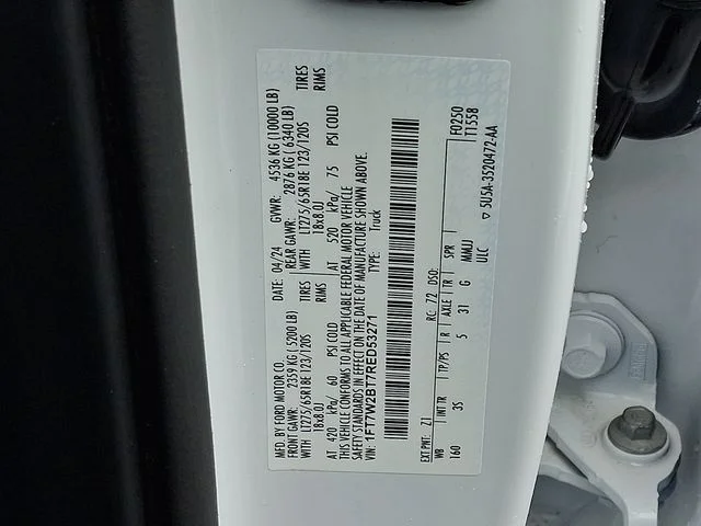 Used 2024 White Ford XLT image 27