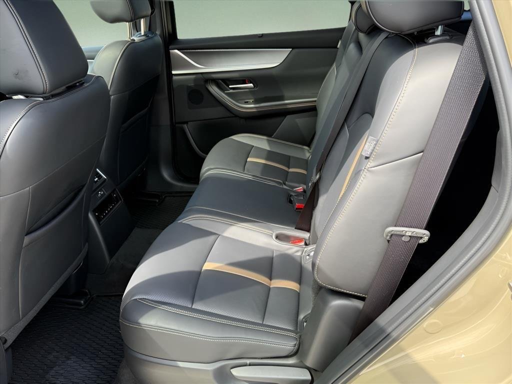 Used 2025 Zircon Sand Metallic Mazda Premium Plus Package image 14