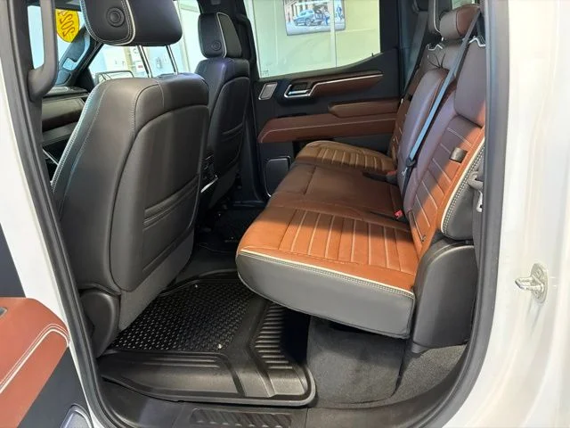 Used 2024 White GMC Denali Ultimate image 22