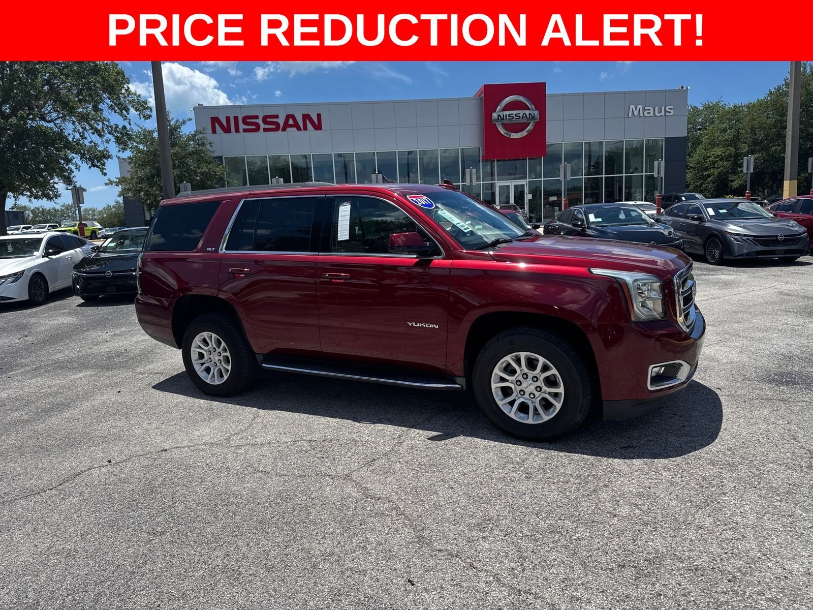 2017 GMC Yukon SLT 4WD photo