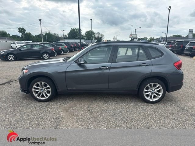 Used 2015 Gray BMW xDrive28i image 3