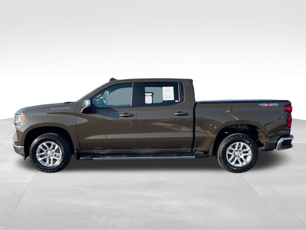Used 2023 Brown Chevrolet LT image 3