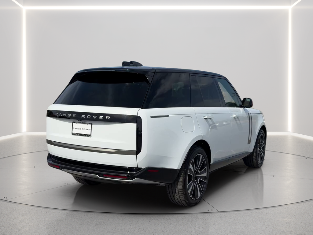 New 2026 Fuji White Land Rover SE image 5
