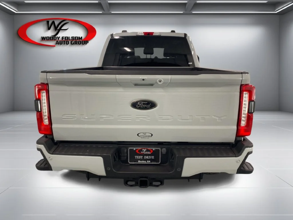 Used 2025 Avalanche Ford Lariat image 8