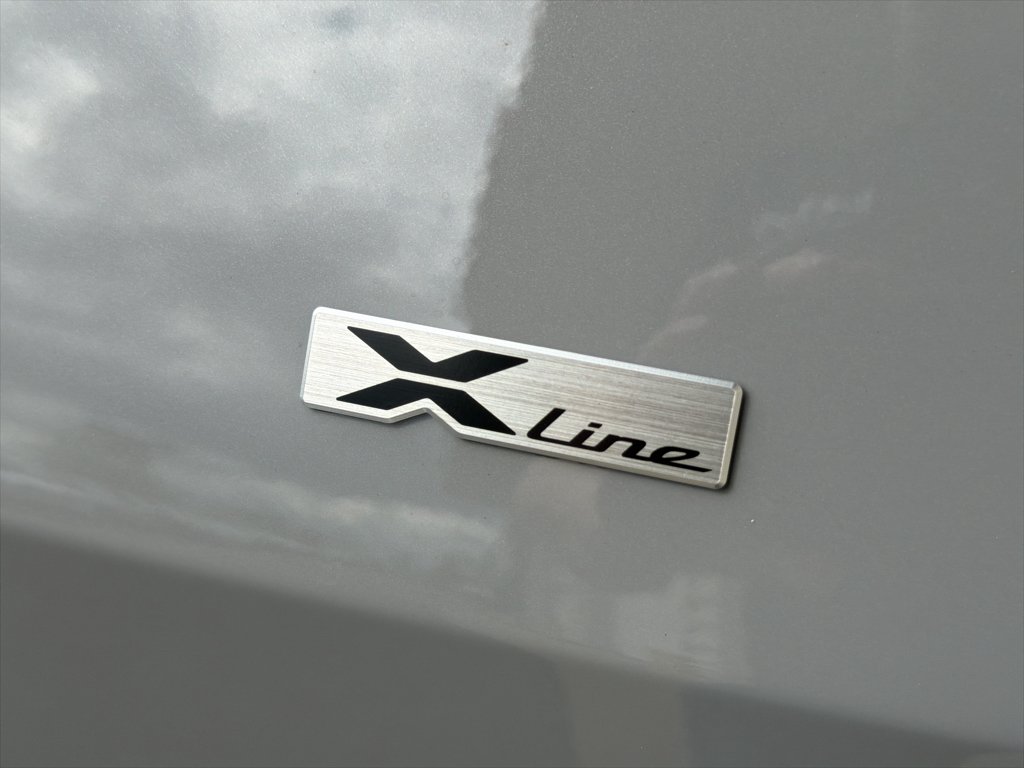 New 2027 Wolf Gray Kia X-Line image 9