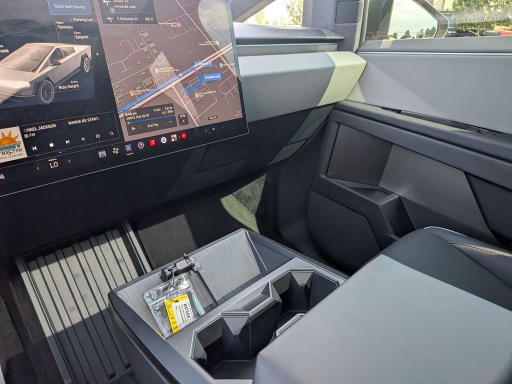 Used 2025 Silver Tesla Base image 27