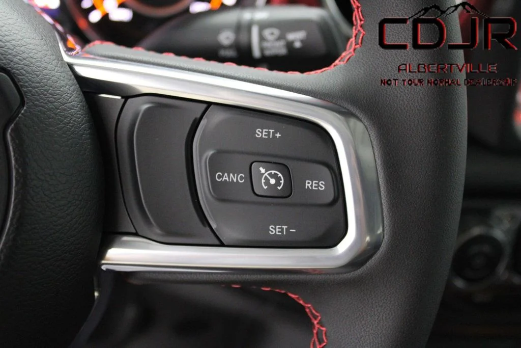 Used 2023 Silver Jeep Rubicon image 45