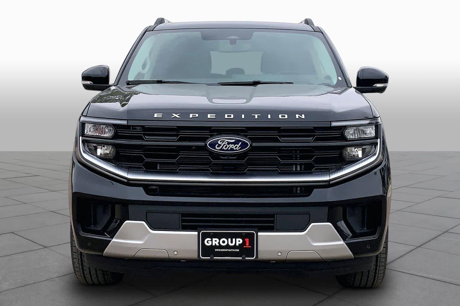 New 2026 Agate Black Metallic Ford Platinum® image 3