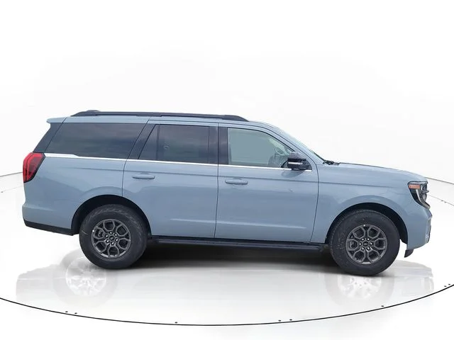 New 2027 Gray Metallic Ford Active image 4
