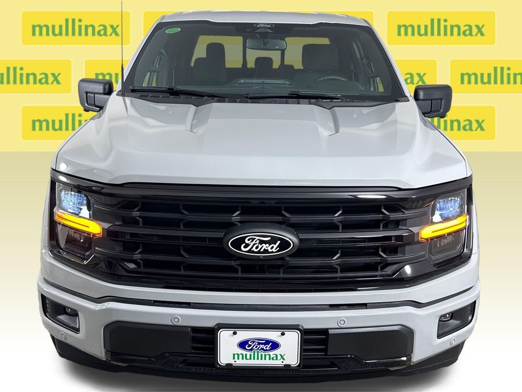 New 2026 White Ford XLT image 16
