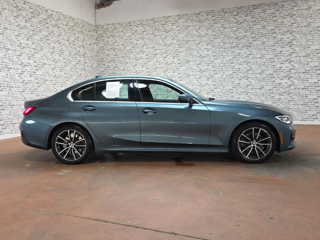 Used 2021 Mediterranean Blue Metallic BMW 330i image 6